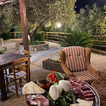 Bed & Breakfast Ristolab - Ritiro Mediterraneo Pollica